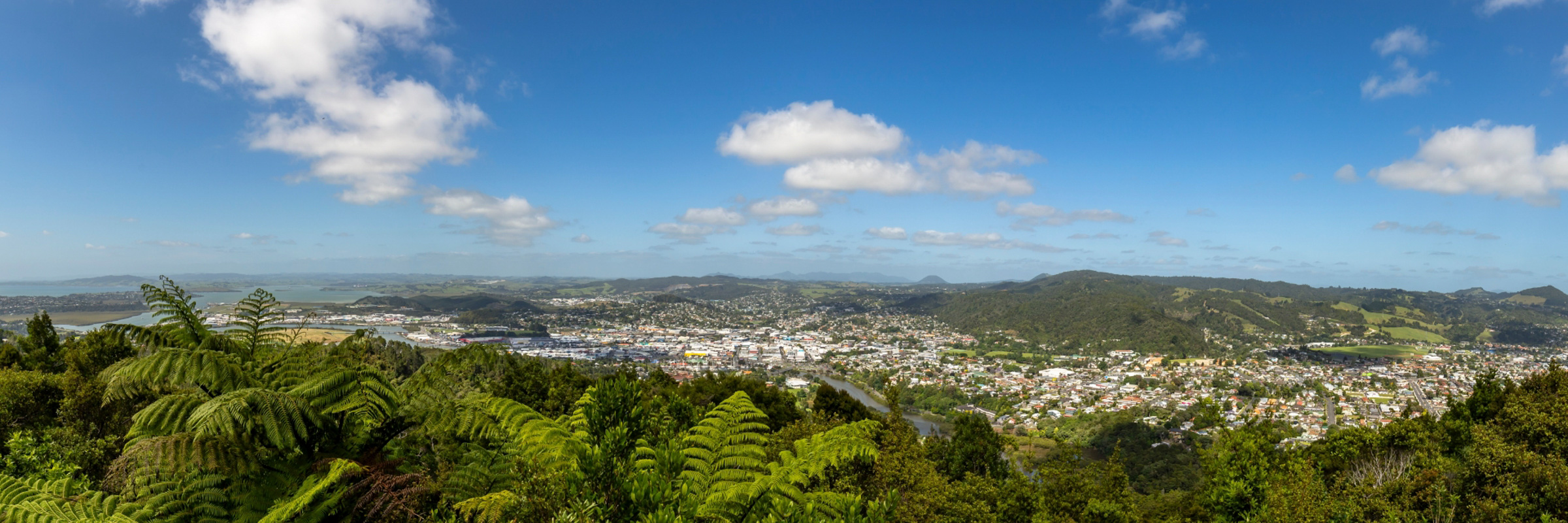 Panoramic view of Whangarei from Mt. Parihaka